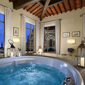 Hotel Palazzo Niccolini Al Duomo Residenza D'epoca, Florence